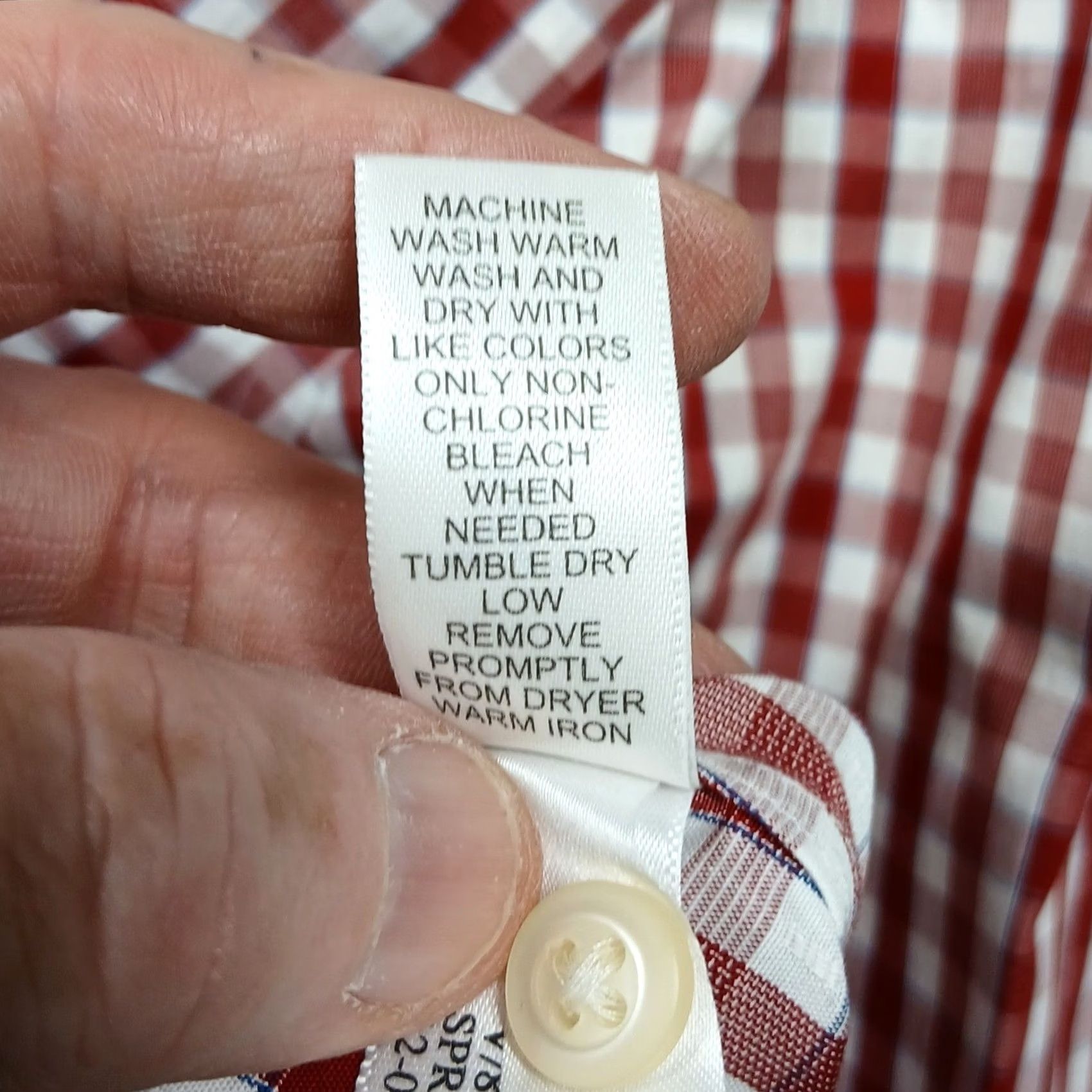Banana Republic Banana Republic Slim Fit Shirt Men's XL Red White Gingham Non-Iron Cotton Size US XL / EU 56 / 4 - 6 Thumbnail