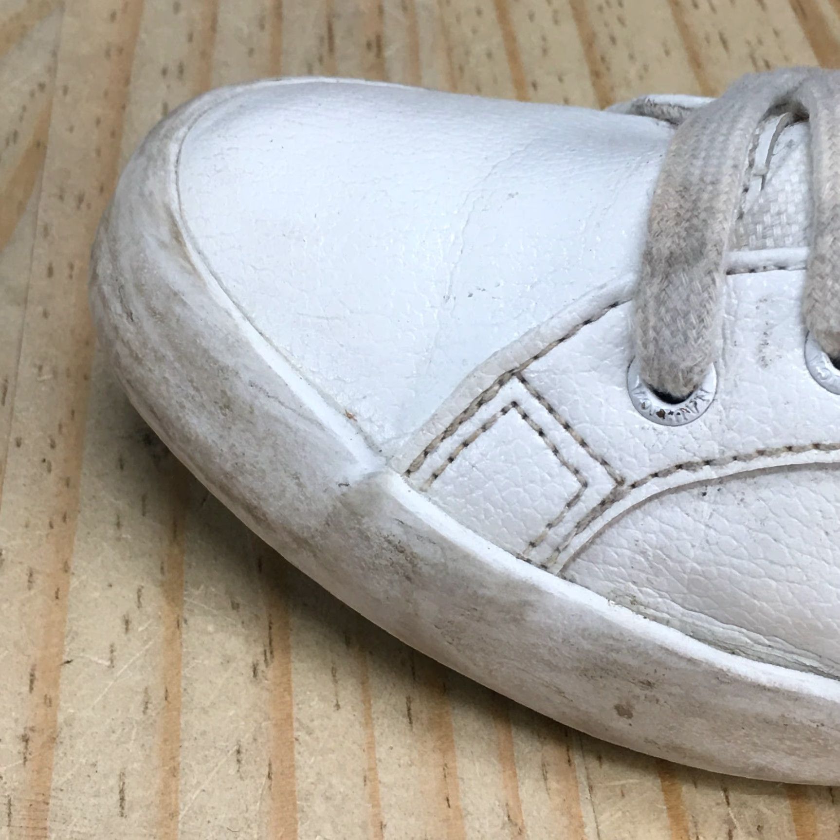 Nautica Nautica Esmae White Low Top Casual Lace Up Sneakers Comfort Womens Shoes 8 Size M / US 6-8 / IT 42-44 - 7 Thumbnail