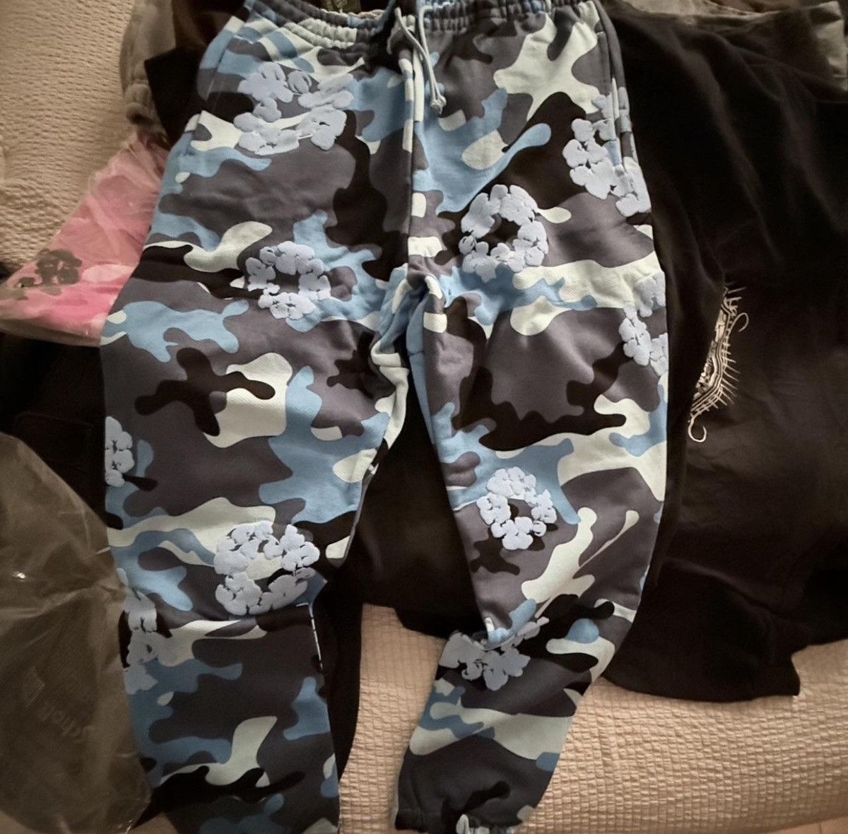 DENIM TEARS Denim Tears Blue Camo Sweatpants Size US 36 / EU 52 - 2 Thumbnail
