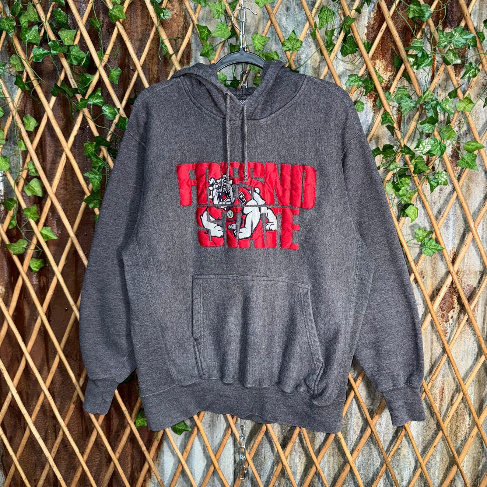 Vintage Vintage Y2K Fresno State University collegiate heavy hoodie Size US L / EU 52-54 / 3 - 1 Thumbnail