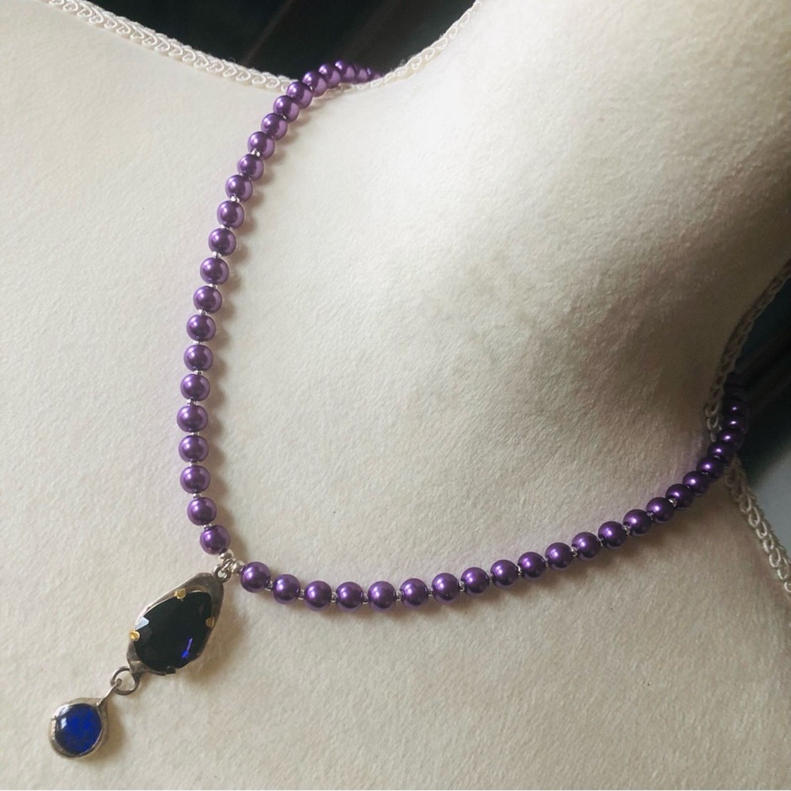 Handmade Handcrafted repurpose faceted stone pendant Pearl necklace Size ONE SIZE - 1 Thumbnail