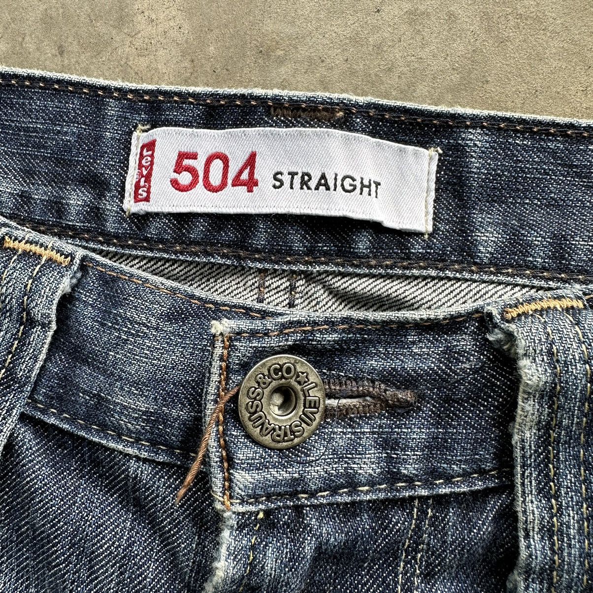 Levi's Vintage Levi’s 504 Sick Distressed Faded Denim Jean Pant W32 Size US 32 / EU 48 - 6 Thumbnail