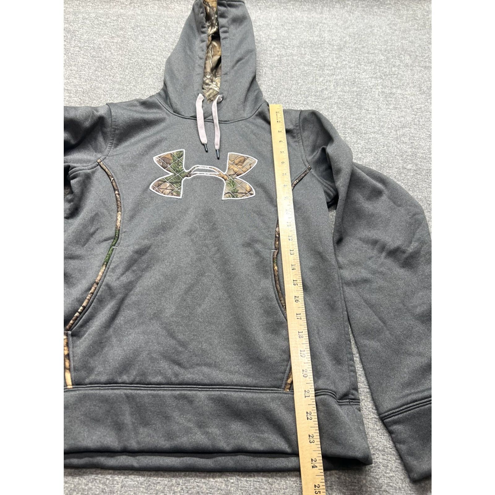 Realtree Under Armour Storm Hoodie Mens Small Gray Realtree Camo Heather Pullover Hooded Pockets Regular Short Sleeve? Size US S / EU 44-46 / 1 - 3 Thumbnail