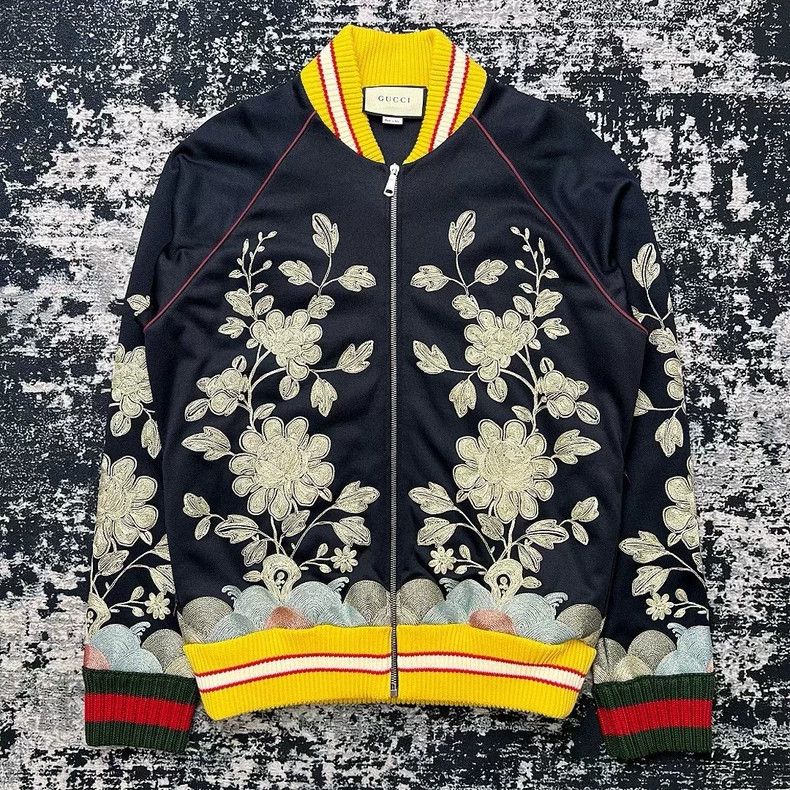 Gucci Gucci Embroidered Floral Baseball Jacket Size M Size US M / EU 48-50 / 2 - 1 Thumbnail