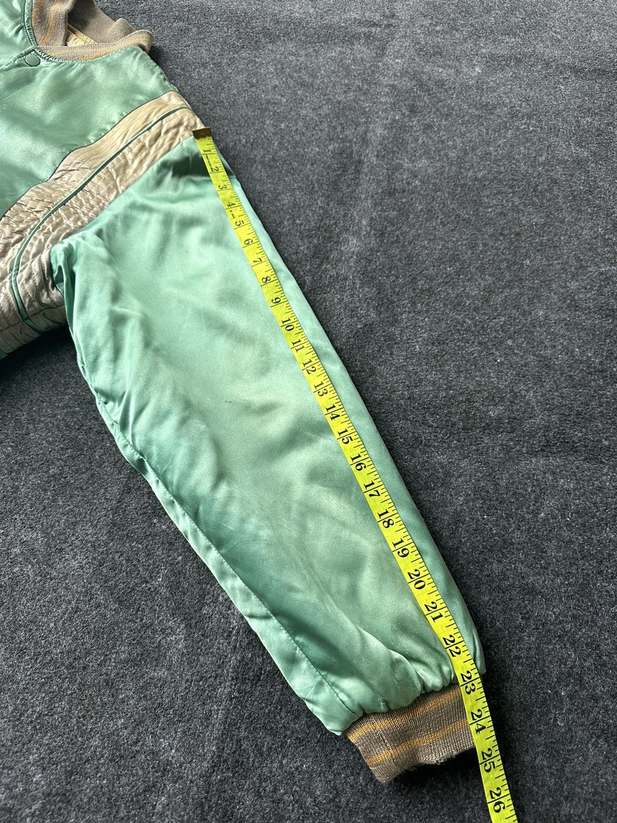 O'Neill Vintage Oneill Shower Used Faded Green Bomber Jacket Z11 Size US L / EU 52-54 / 3 - 10 Thumbnail
