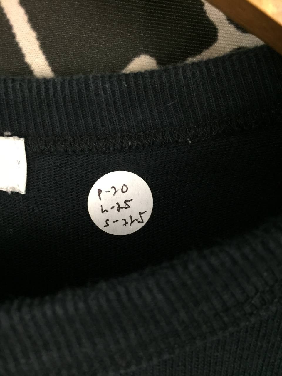 Japanese Brand Gloster Japan Embroidered Logo Long Sleeve Tee Size US S / EU 44-46 / 1 - 9 Thumbnail