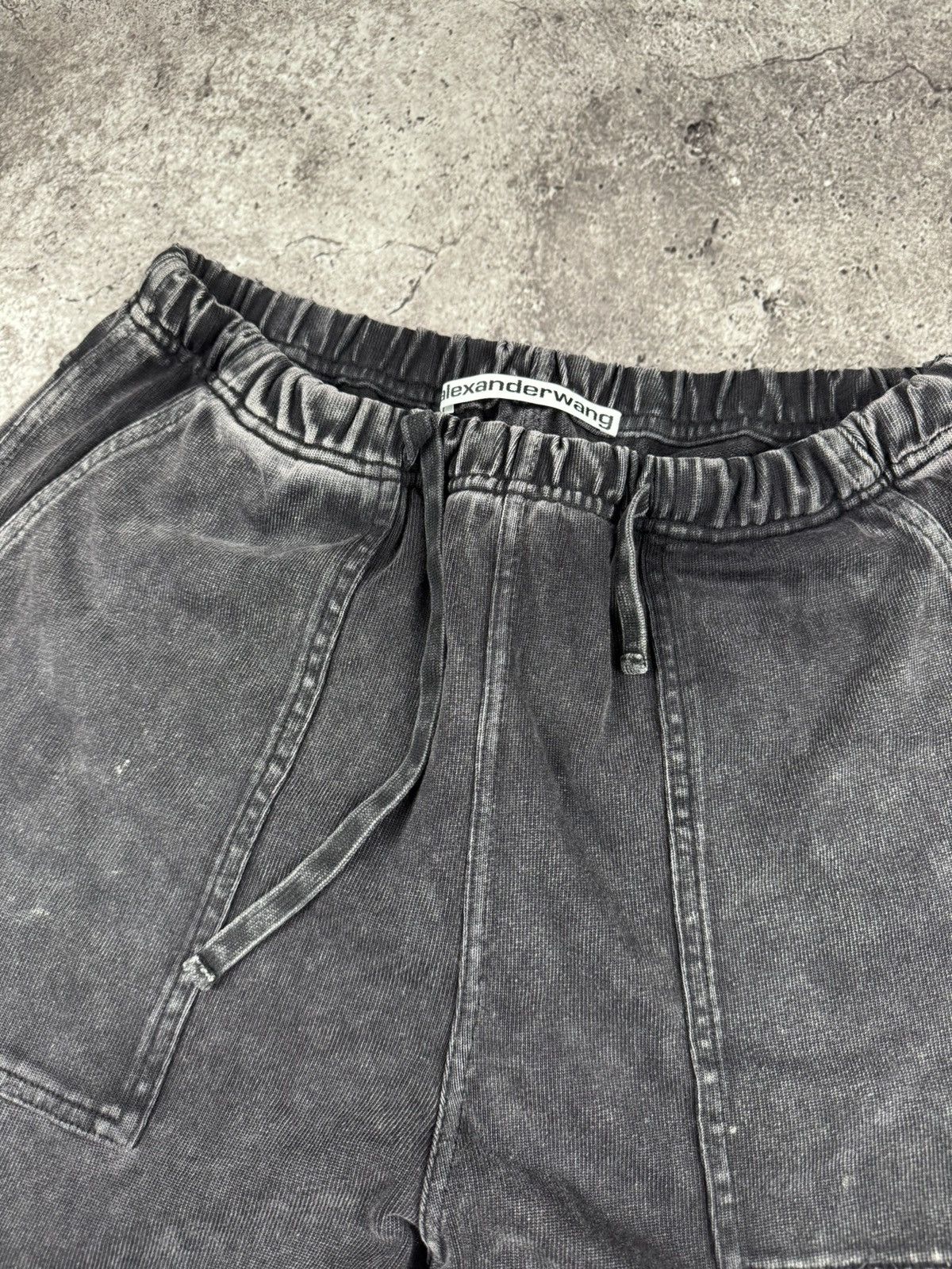 Alexander Wang Alexander Wang Baggy Sweatpants Gray carpenter sweatpants Size US 34 / EU 50 - 4 Thumbnail