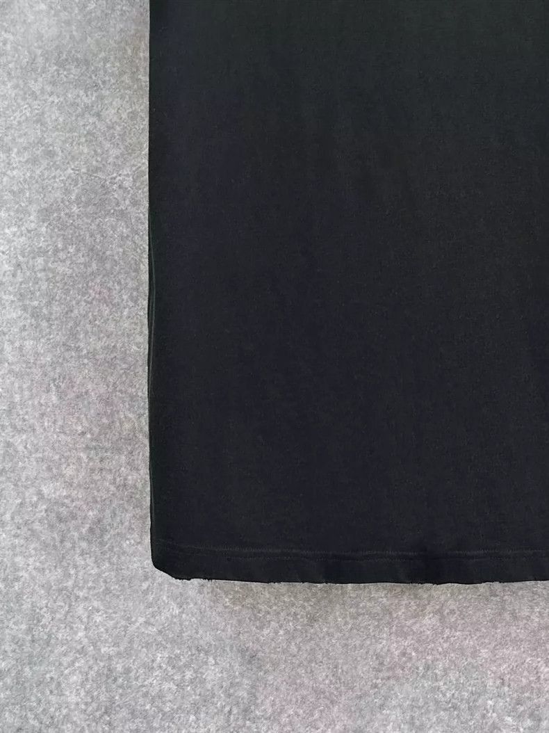 Balenciaga Balenciaga Balenciaga Black Distressed Short Sleeve TShirt Size US S / EU 44-46 / 1 - 4 Thumbnail