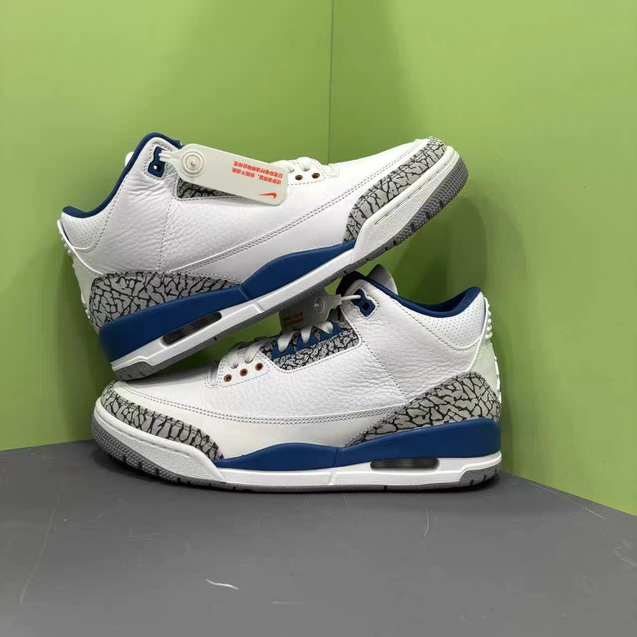 Jordan Brand Air Jordan 3 Basketball Shoes K15 Size US 10 / EU 43 - 3 Thumbnail