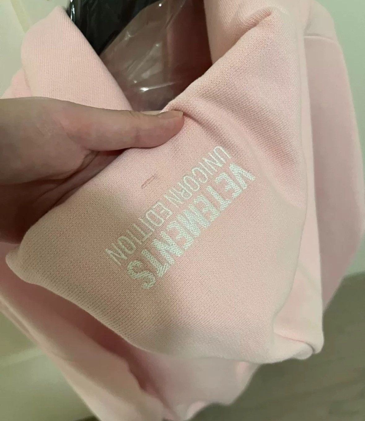 Vetements Vetements cherry blossom pink unicorn zipper hoodie Size US M / EU 48-50 / 2 - 3 Thumbnail