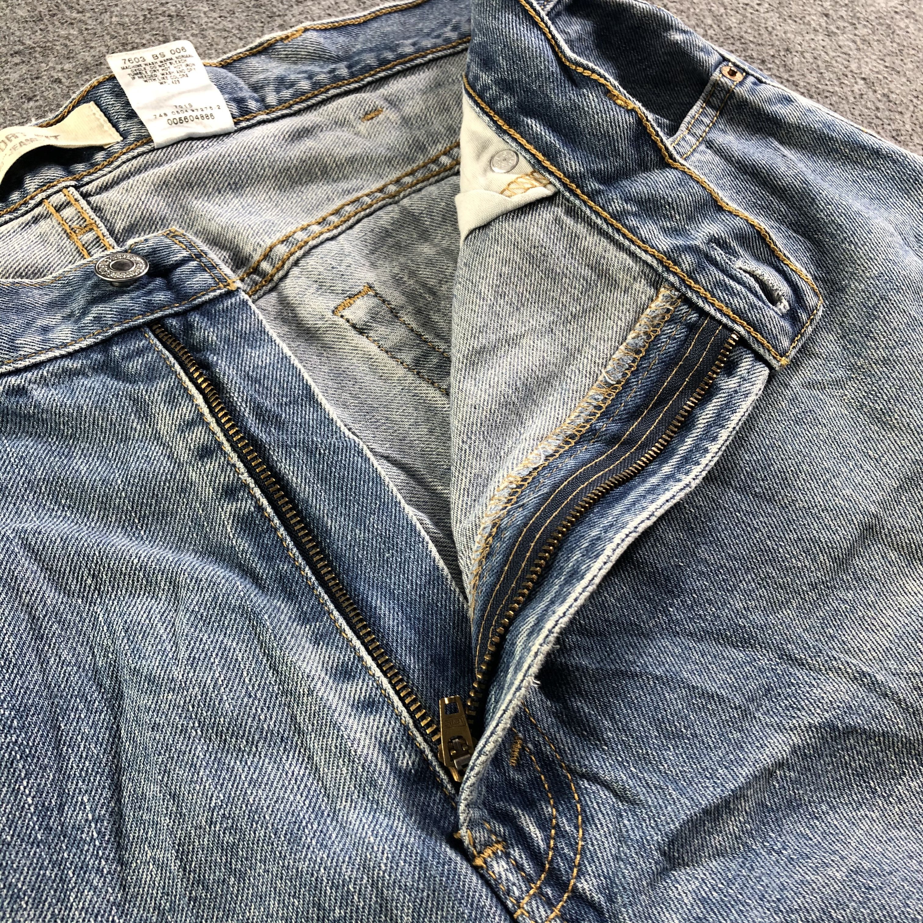 Levi's Vintage Blue Wash Levis 560 Jeans-J4393 Size US 39 - 8 Thumbnail