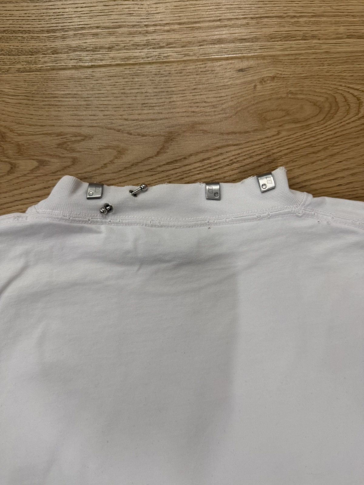 Balenciaga Balenciaga white piercing t-shirt 5 Size US XXL / EU 58 / 5 - 5 Thumbnail