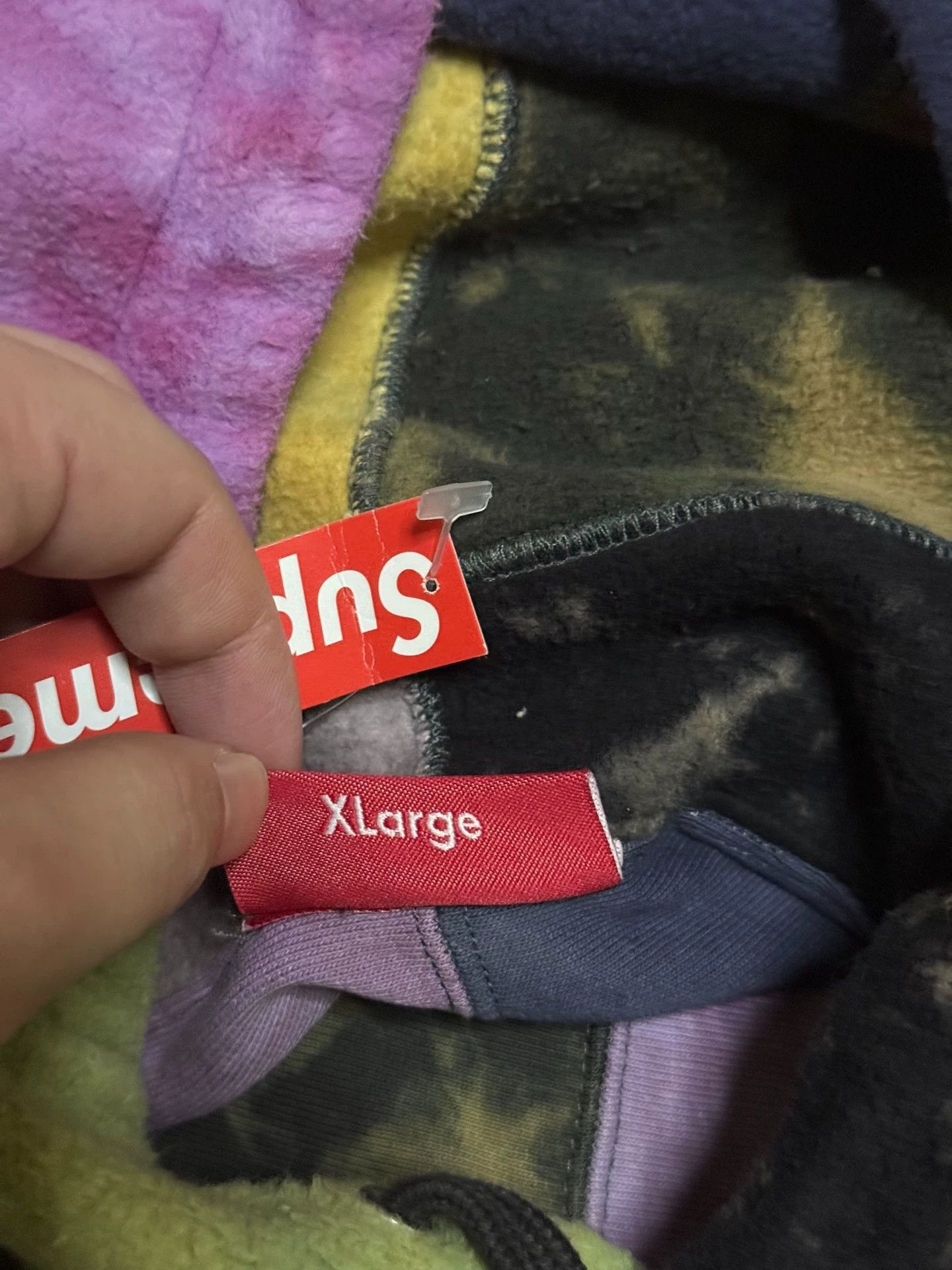 Supreme Supreme Patchwork Tie Dye Hoodie XL New With Tags Size US XL / EU 56 / 4 - 4 Thumbnail