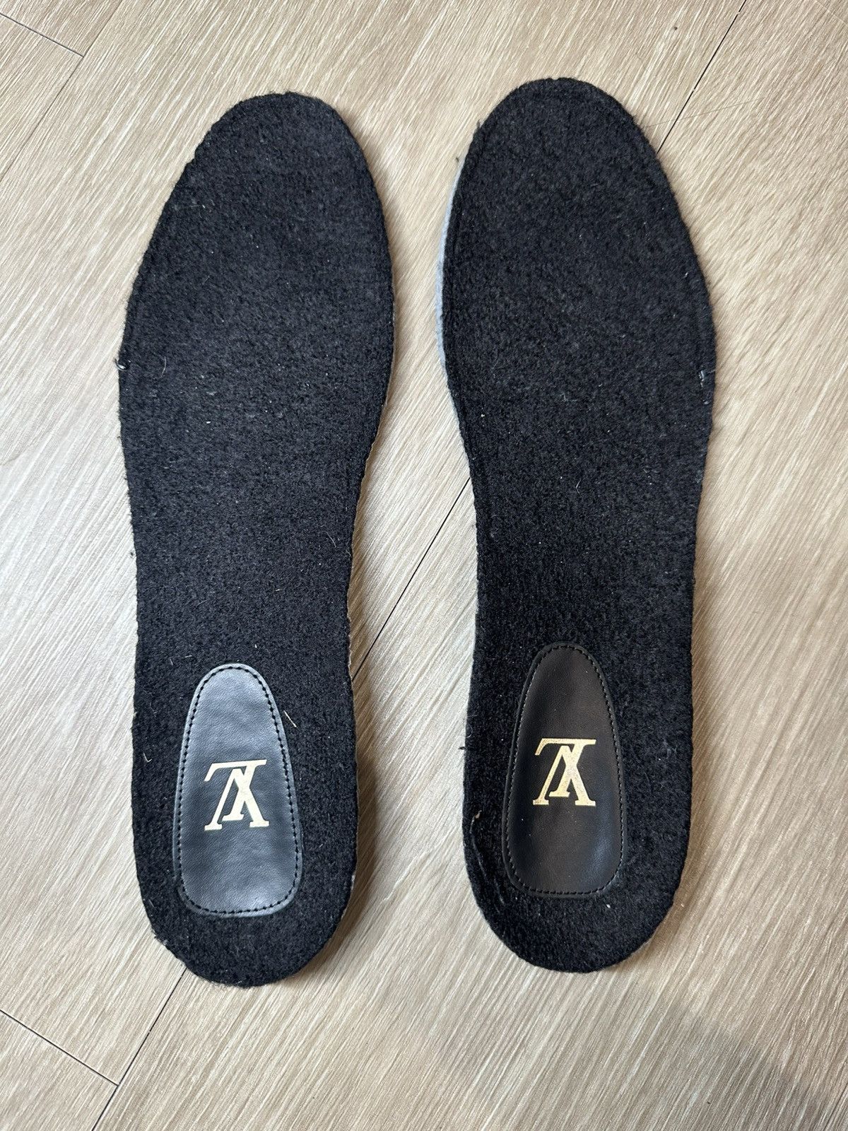 Louis Vuitton Louis Vuitton Trainer Size US 10 / EU 43 - 10 Thumbnail