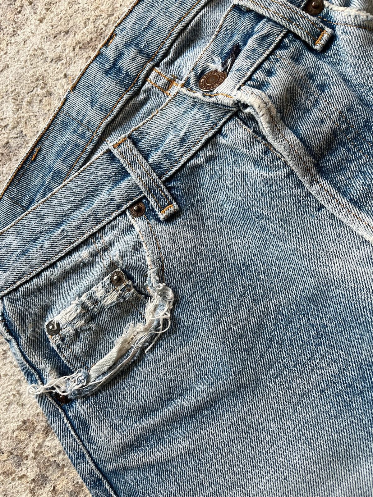 Levi's Levi’s Made In France Jeans Sz W29 L36 Distressed Jeans Size 29" - 8 Thumbnail