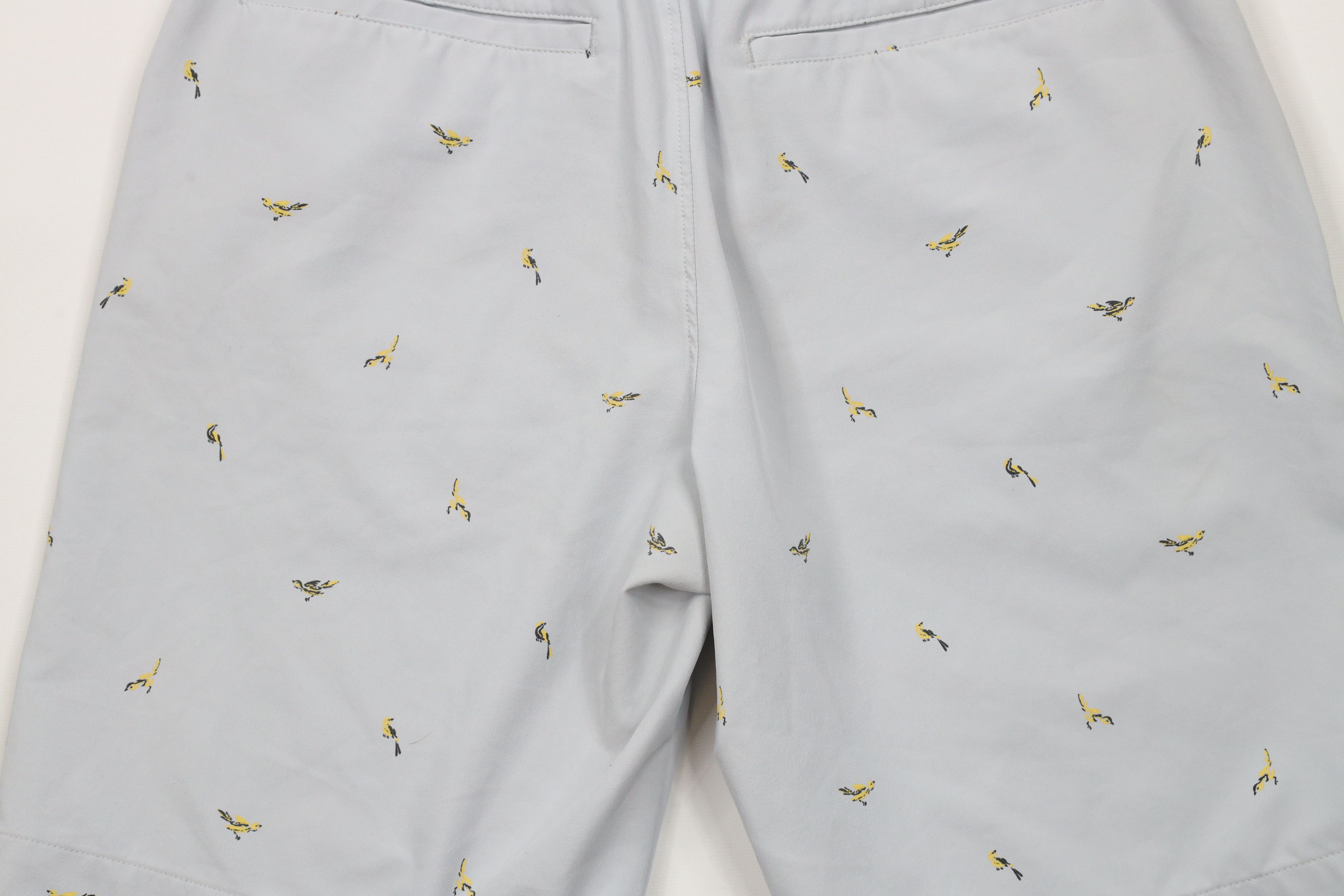Under Armour × Vintage Under Armour All Over Print Flat Front Golf Chino Shorts Size US 30 / EU 46 - 13 Thumbnail