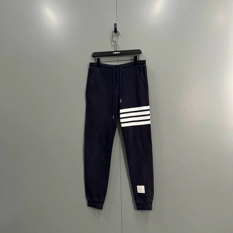 Thom Browne Thom browne Size 1 Dark blue striped drawstring sweatpants Size US 27 - 1 Thumbnail
