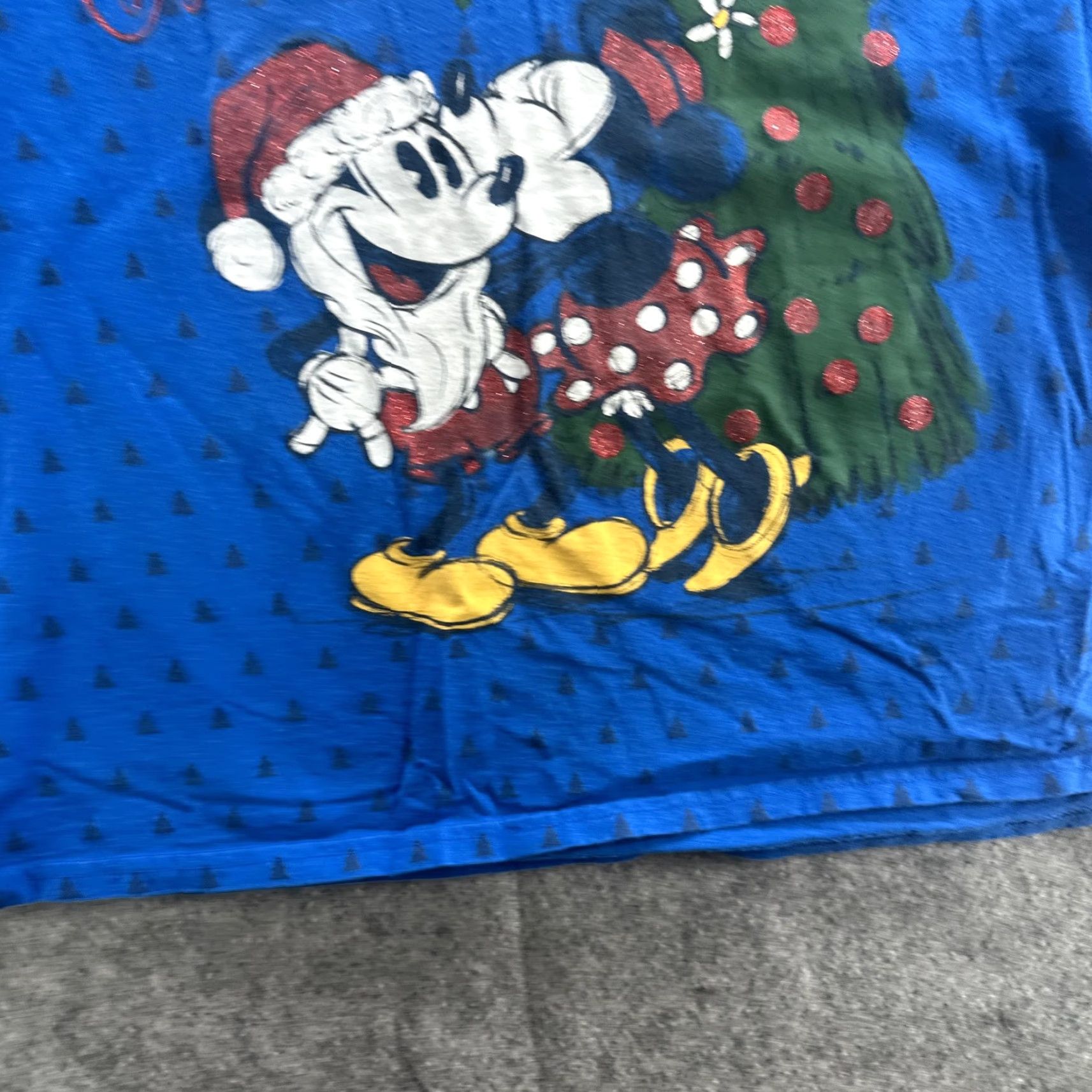 Disney VINTAGE Disney Shirt Womens 2XL Blue Minnie Mickey Christmas Tree Holiday Tee Size XXL / US 16-18 / IT 52-54 - 4 Thumbnail