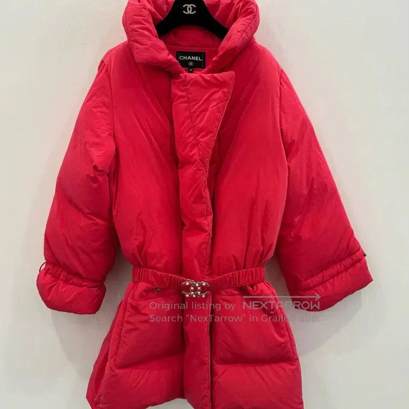 Chanel Chanel Red Padded Women's Down Jacket . Size M / US 6-8 / IT 42-44 - 1 Thumbnail