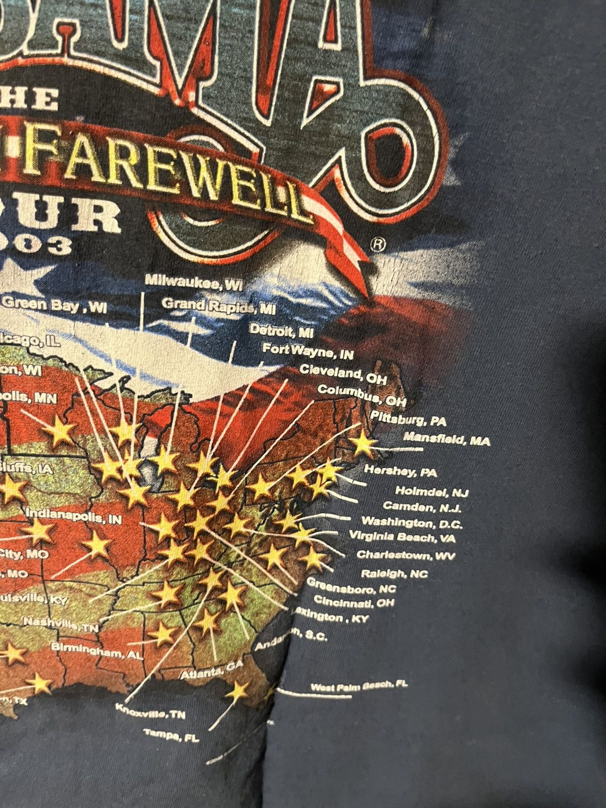 Gildan Vintage Y2K 2000’s 2003 Alabama American Farewell band shirt Size US XXL / EU 58 / 5 - 10 Thumbnail