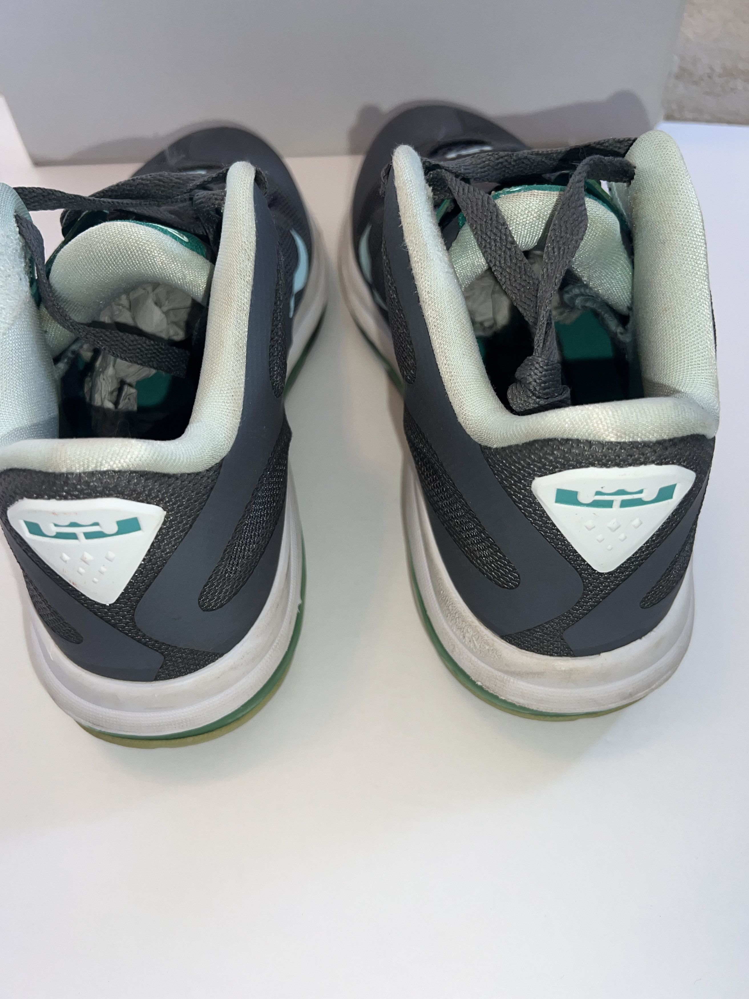 Nike Nike LeBron 9 Low Easter Size US 8 / EU 41 - 6 Thumbnail