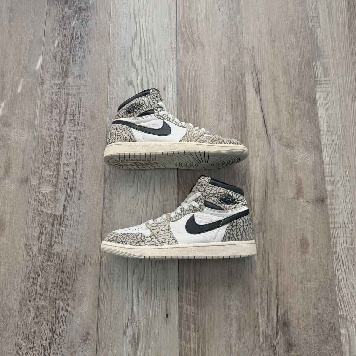 Jordan Brand NIKE • JORDAN 1 Retro "White Cement" (9M) Size US 9 / EU 42 - 1 Thumbnail