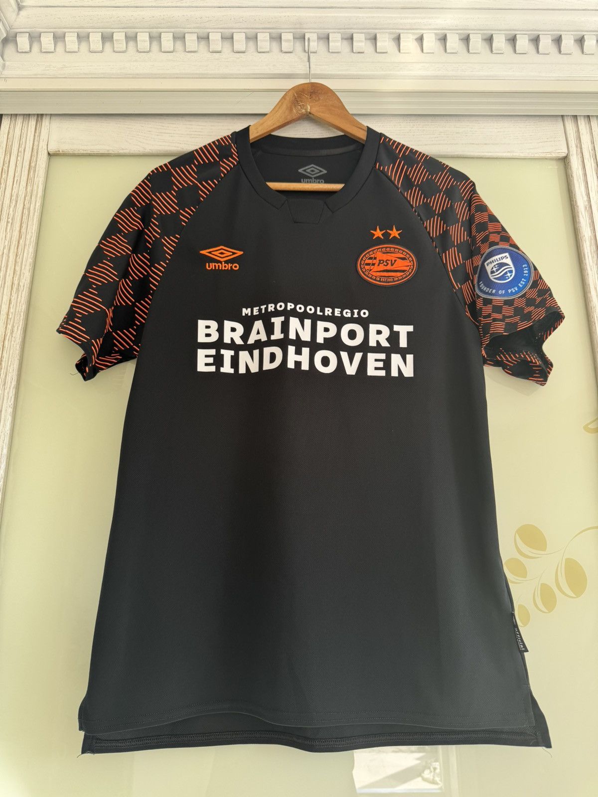 Umbro PSV Eindhoven 2019-2020 Away Soccer Jersey Football Kit Size US M / EU 48-50 / 2 - 5 Thumbnail