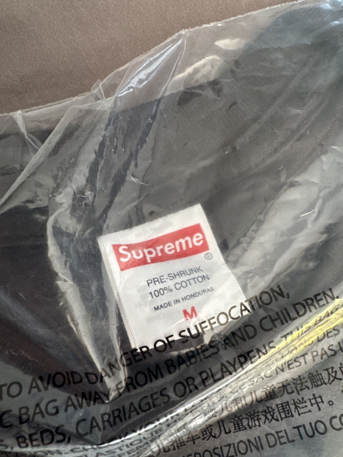 Supreme Salem x Supreme Black tee Size US M / EU 48-50 / 2 - 3 Thumbnail