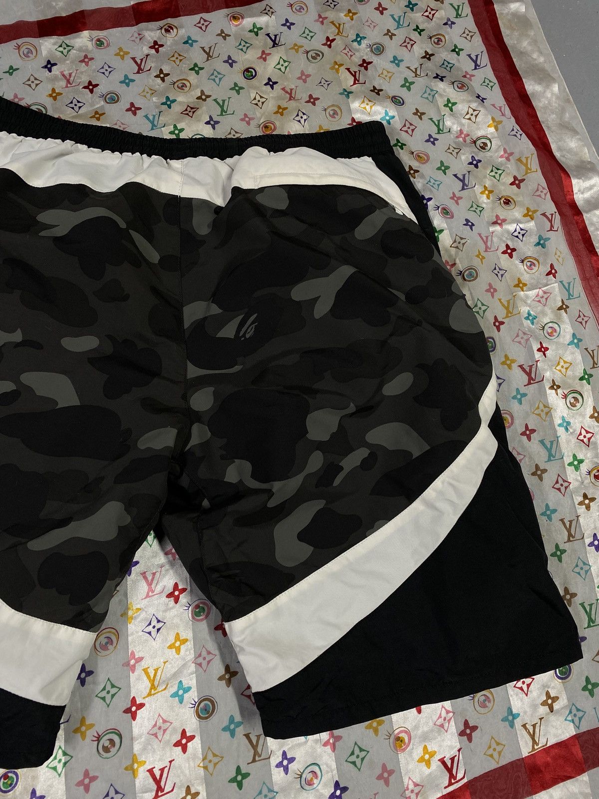 Bape A Bathing Ape Black Camo Bape Shorts Men’s Large Size US 34 / EU 50 - 4 Thumbnail