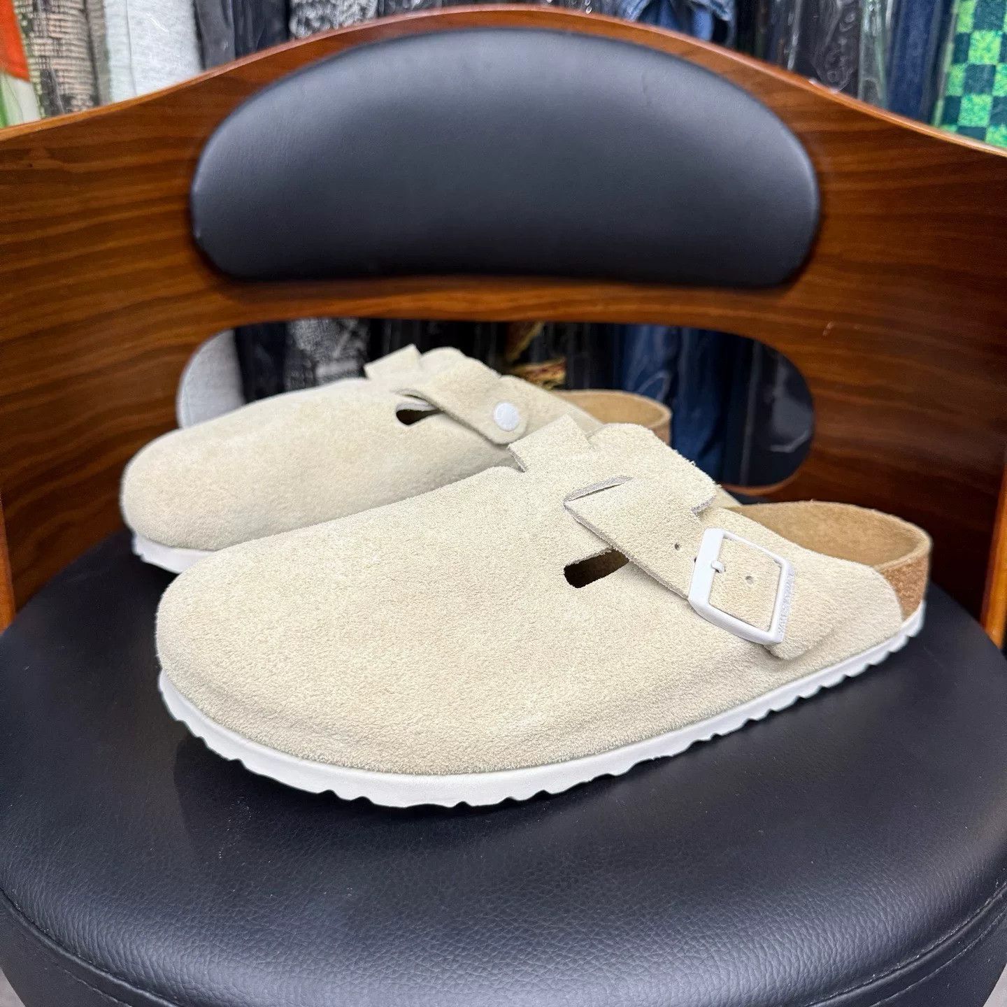 Birkenstock Birkenstock White Sandals 41 Men Size US 8.5 / EU 41-42 - 1 Thumbnail