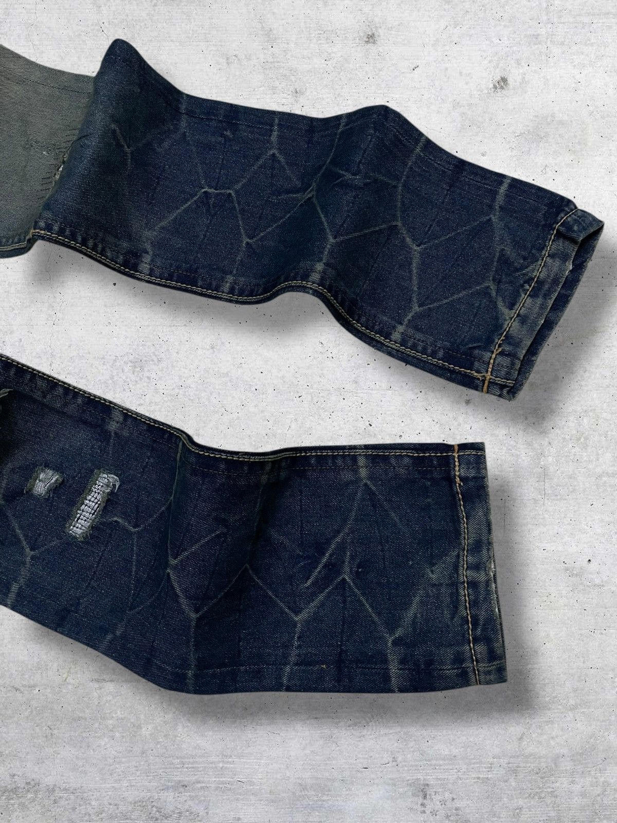 GOSTAR DE FUGA VINTAGE LAGUST SCAB 90S JAPAN DESIGNER RIPPED ROCKSTAR DENIM Size US 30 / EU 46 - 5 Thumbnail
