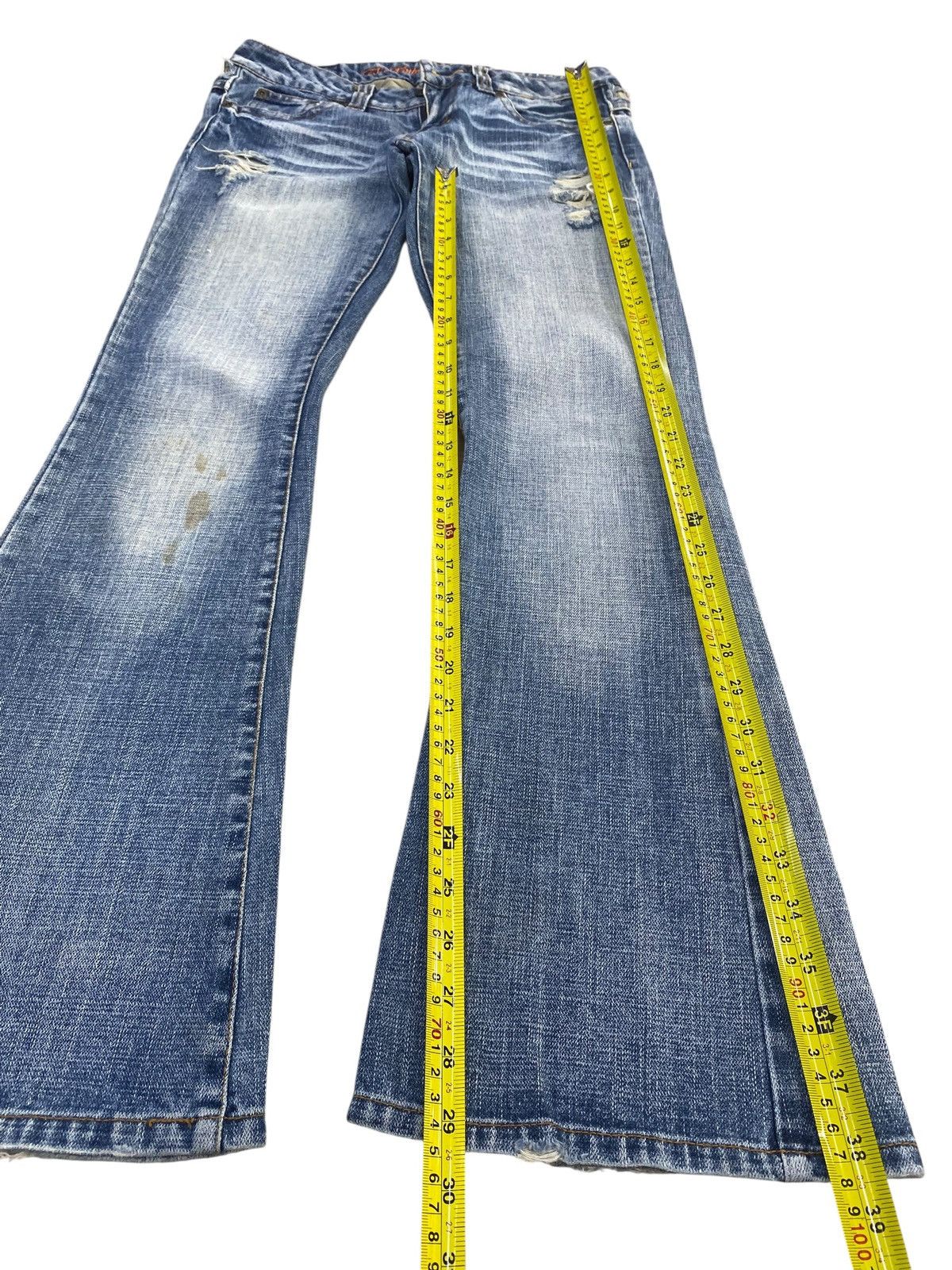 Japanese Brand Japanese Brand Faded Light Wash Style Flare Jeans Size US 30 / EU 46 - 7 Thumbnail