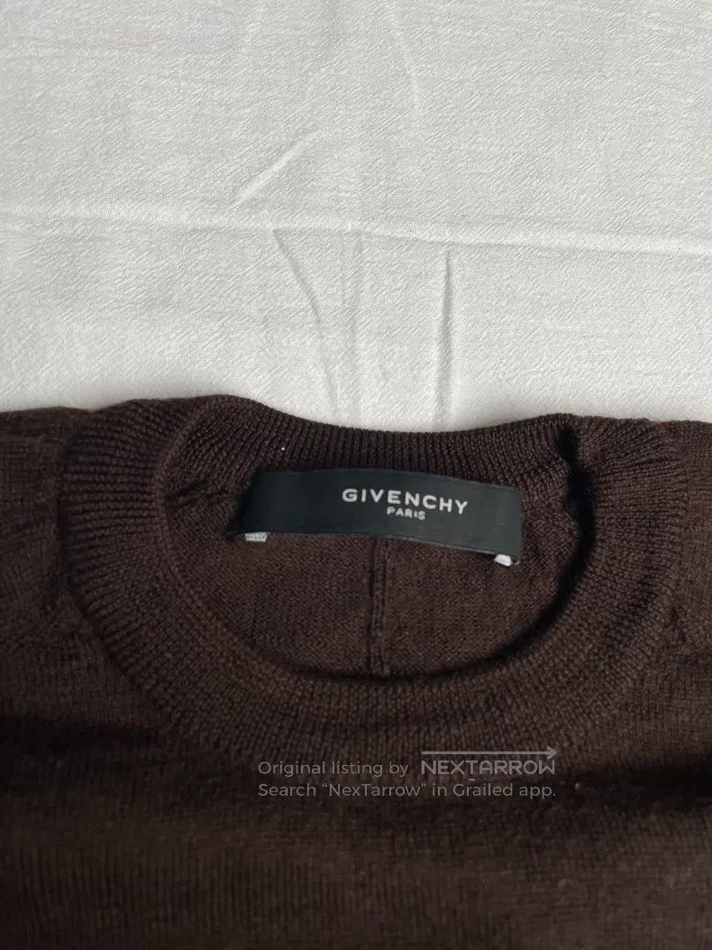 Givenchy Givenchy Black Hole Letter Round Neck Sweatshirt Size US M / EU 48-50 / 2 - 2 Thumbnail
