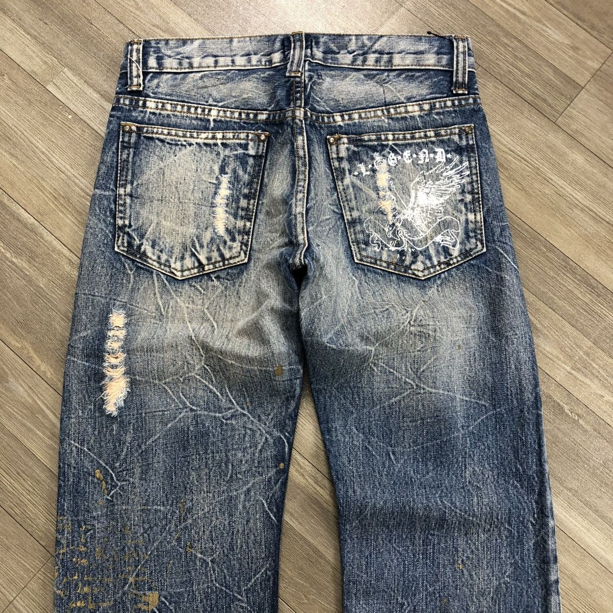 If Six Was Nine × Japanese Brand × Le Grande Bleu (L.G.B.) 2000s Legend Of Glamour Distressed Painted Faded Y2K Jeans Size US 31 - 20 Thumbnail