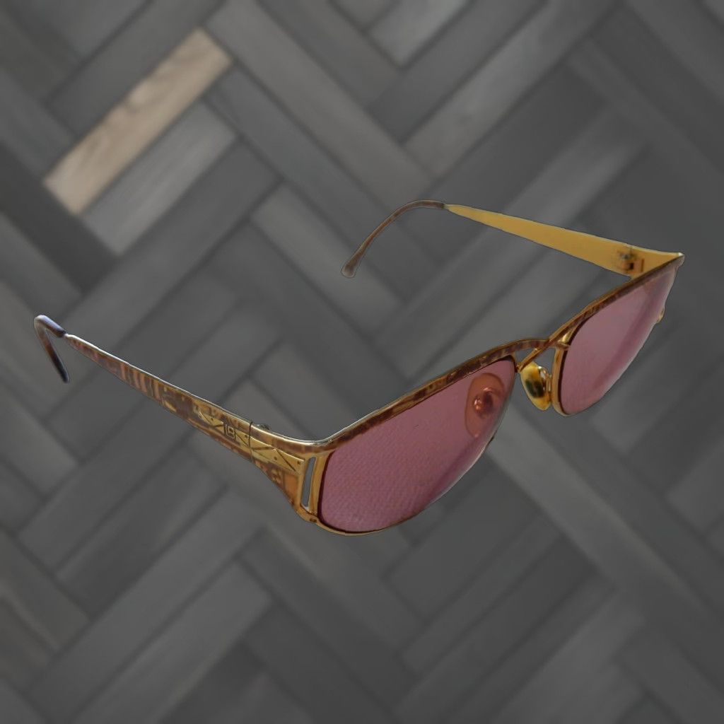 Laura Biagiotti VINTAGE Laura Biagiotti Sunglasses Frames Only Women Adult Sunglasses Gold-Beige-Brown Lens Prescription Magnified Size ONE SIZE - 1 Thumbnail