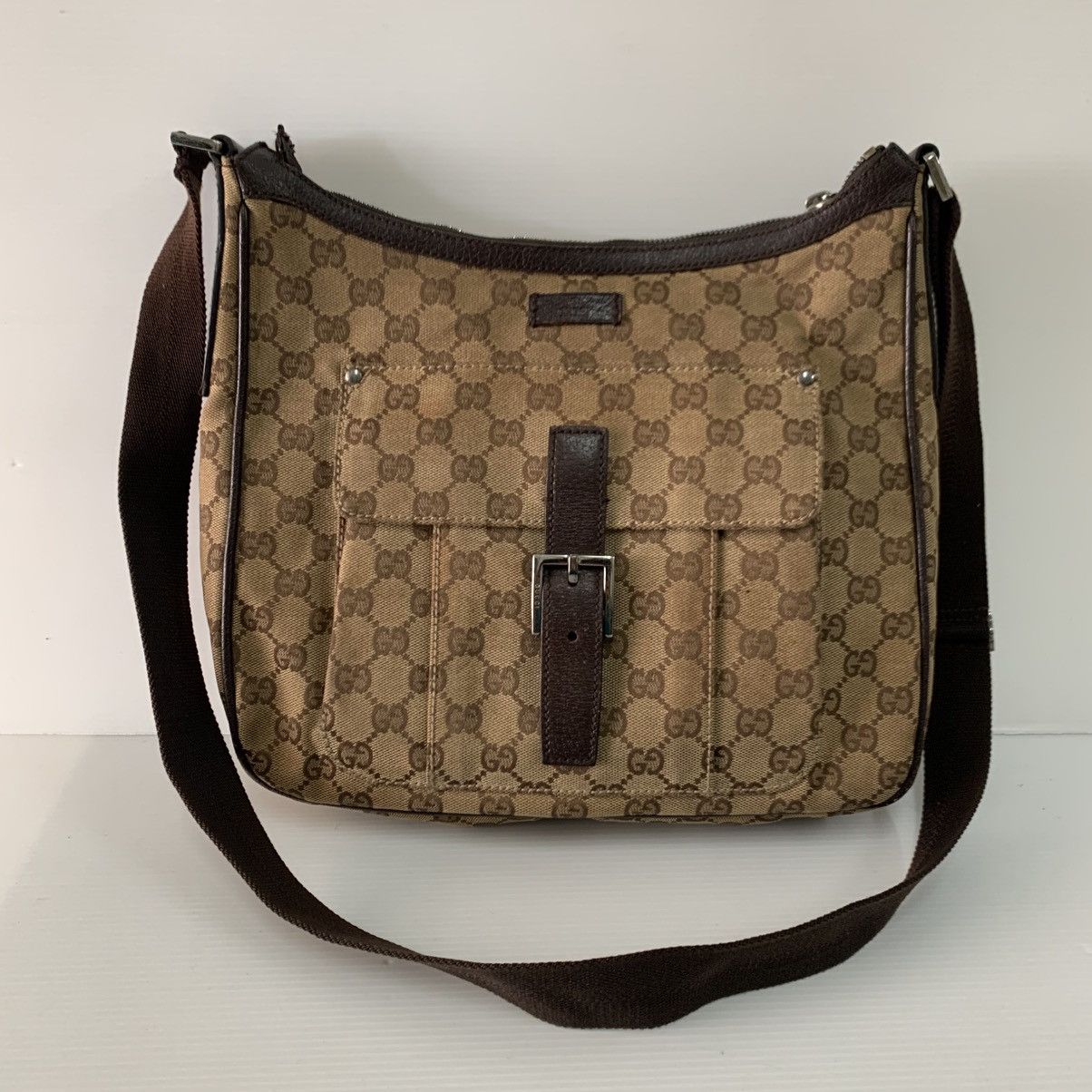 Gucci Gucci Canvas Monogram Slingbag Size ONE SIZE - 1 Thumbnail