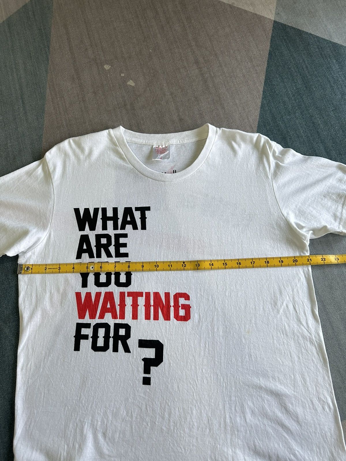 Marlboro Vintage Marlboro Philip Morris Tshirt A163 Size US L / EU 52-54 / 3 - 8 Thumbnail