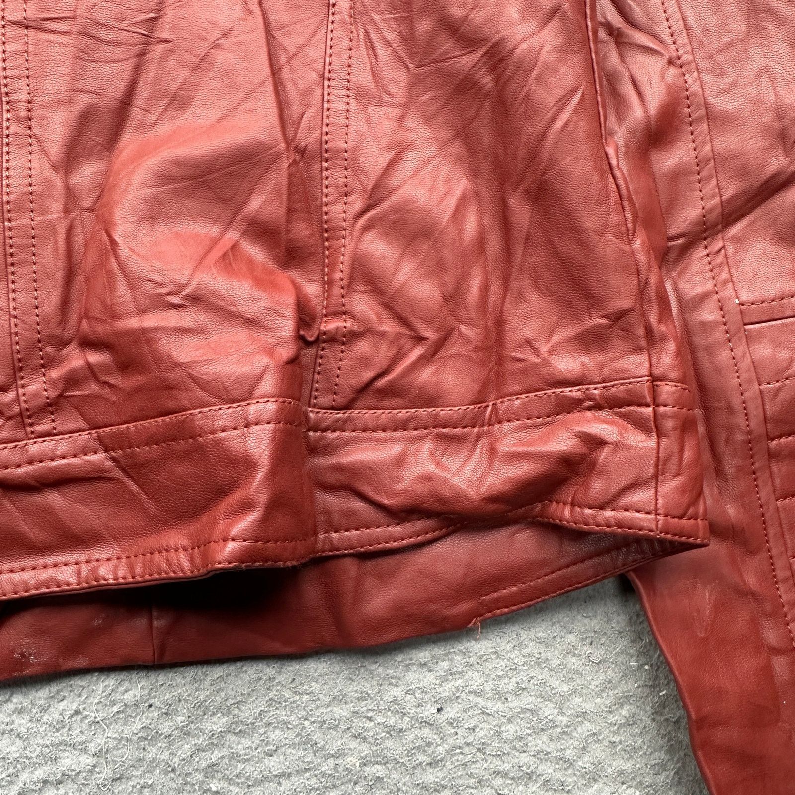 DC Comics Wonder Woman Robe Factory Faux Leather Jacket Womens Medium Size M / US 6-8 / IT 42-44 - 10 Thumbnail