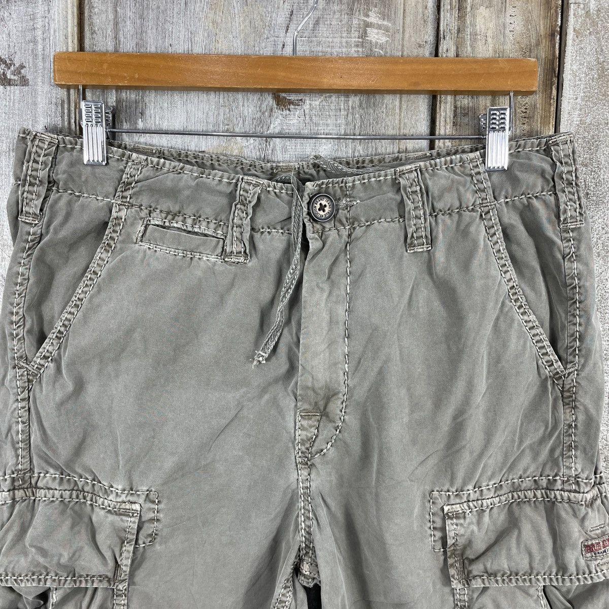 Japanese Brand Vintage Y2K True Religion Shorts Cargo Pants Size US 33 - 7 Thumbnail