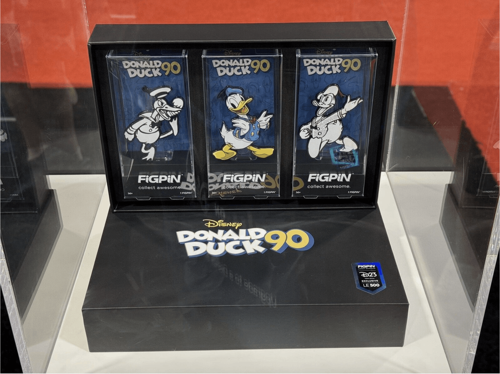 Designer 2024 Disney D23 Expo FIGPIN Donald Duck Set Exclusive LE 500 Size ONE SIZE - 1 Thumbnail