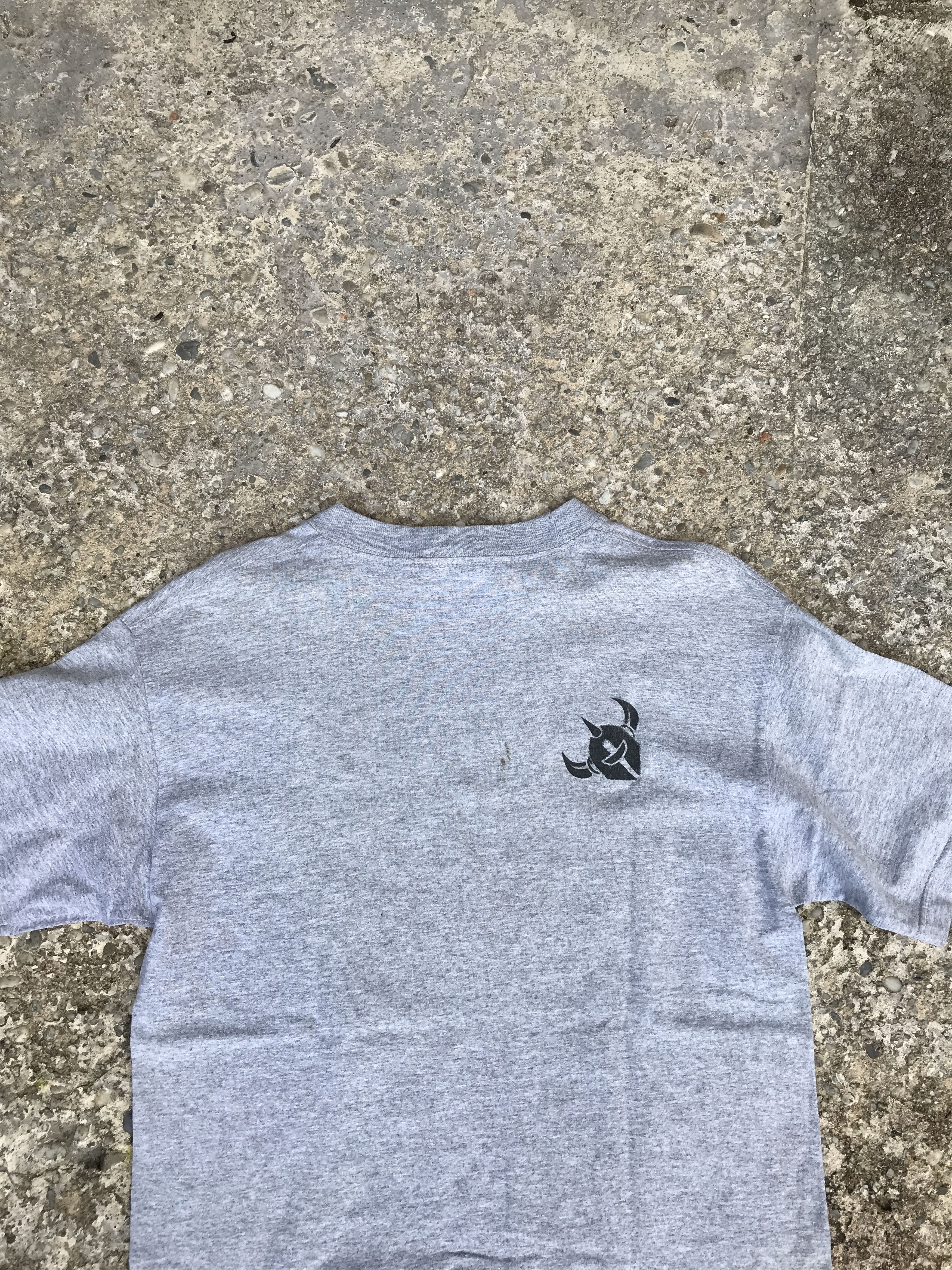 Vintage Vintage Darkstar skateboard logo tee Size US M / EU 48-50 / 2 - 6 Thumbnail