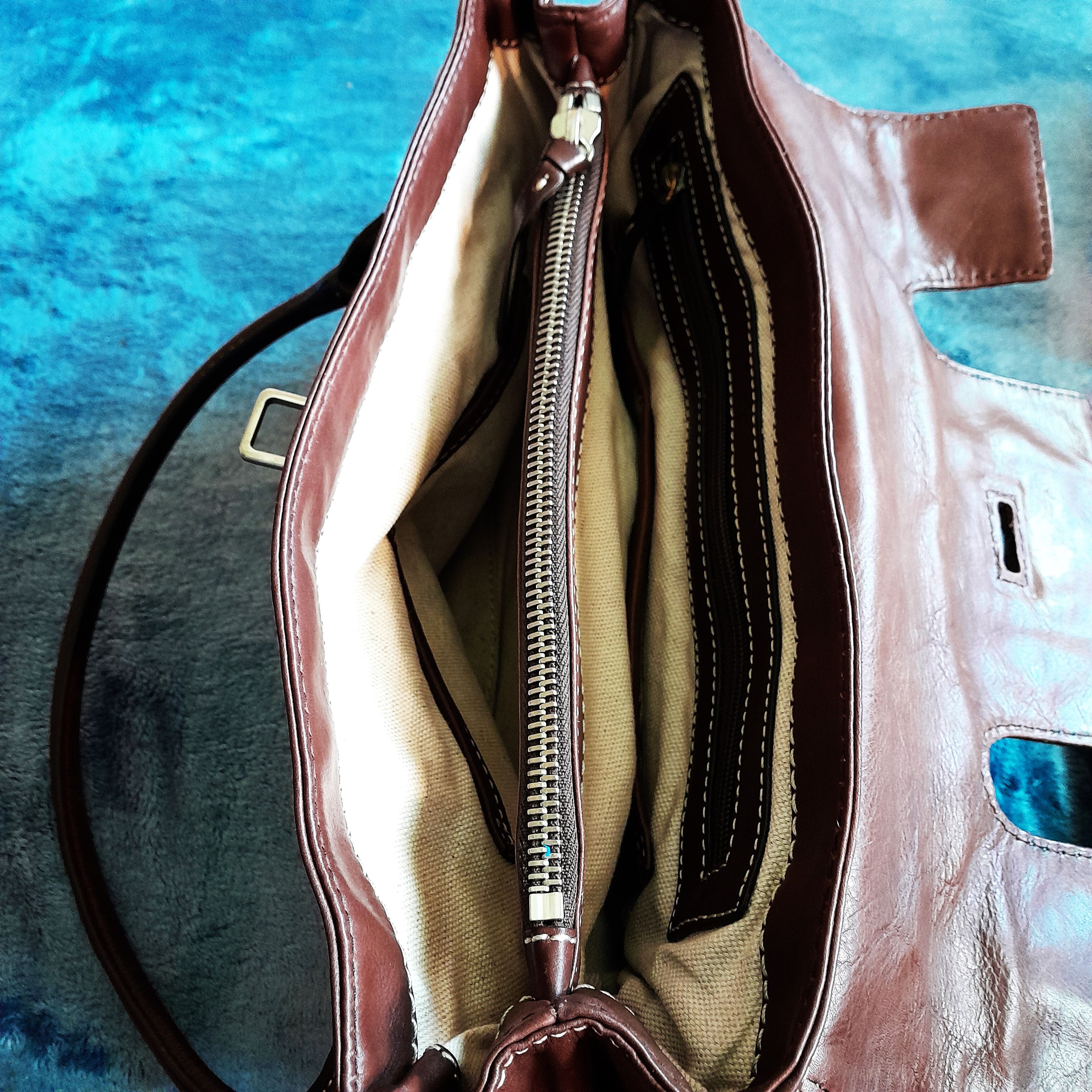 Michael Kors Michael Kors Brown Patent Leather Shoulder Bag Size ONE SIZE - 4 Thumbnail