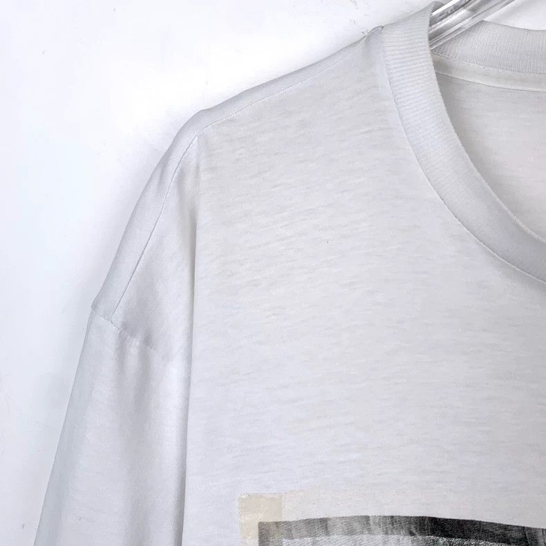 Prada Prada Portrait pattern printed round-neck white cotton shor Size US M / EU 48-50 / 2 - 3 Thumbnail