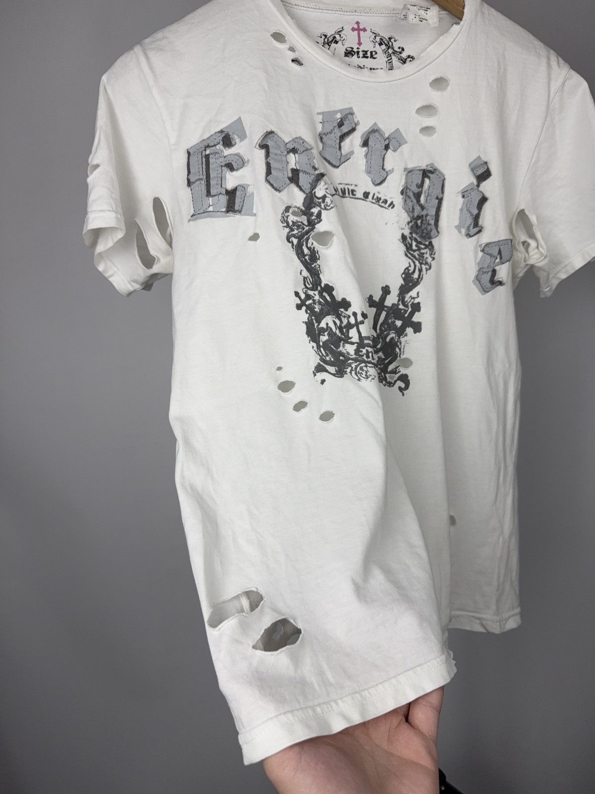 Energie 00s Energie Distressed Gothic Cross Graphic T-Shirt Y2K Size M / US 6-8 / IT 42-44 - 9 Thumbnail