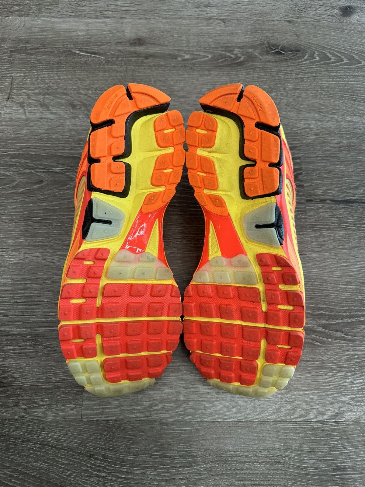 Nike Nike Zoom Vomero 5 “Doernbecher” **PRE-OWNED** Size US 9.5 / EU 42-43 - 5 Thumbnail
