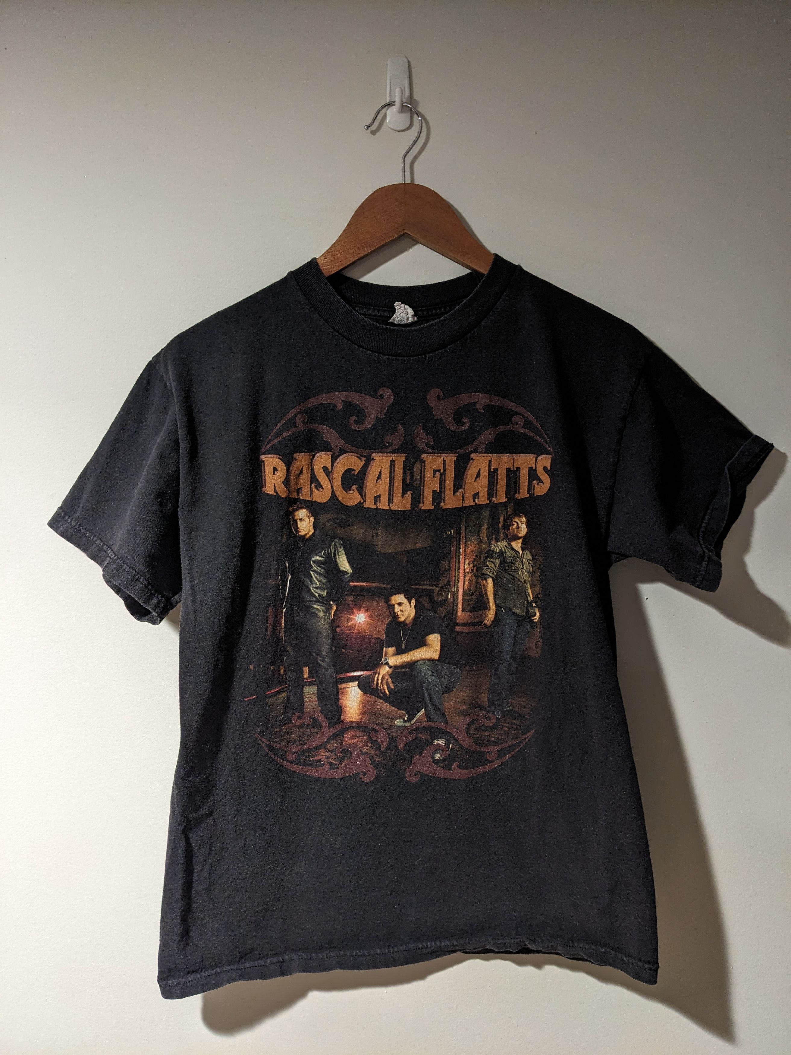 Band Tees × Vintage Vintage 2011 Rascal Flatts Band Tour Music Medium T-Shirt Size US M / EU 48-50 / 2 - 1 Thumbnail