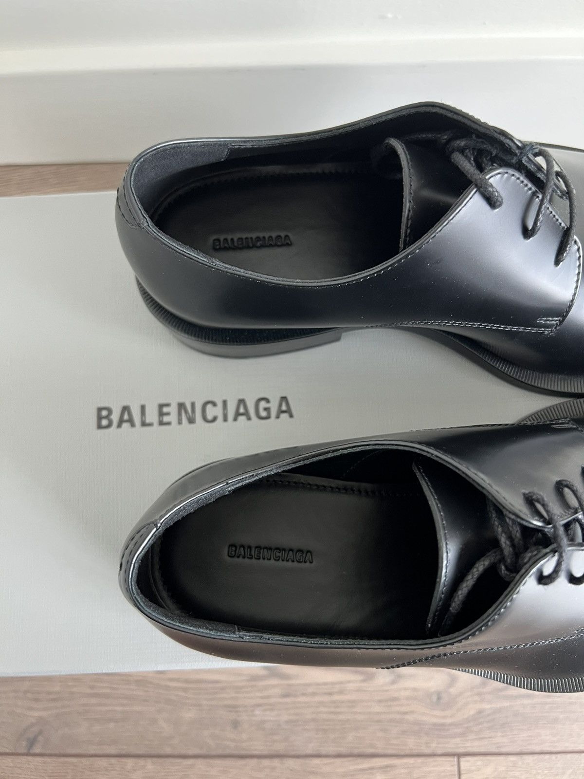 Balenciaga Balenciaga BB Icon Leather Derby Shoes 39 Size US 6 / EU 39 - 7 Thumbnail