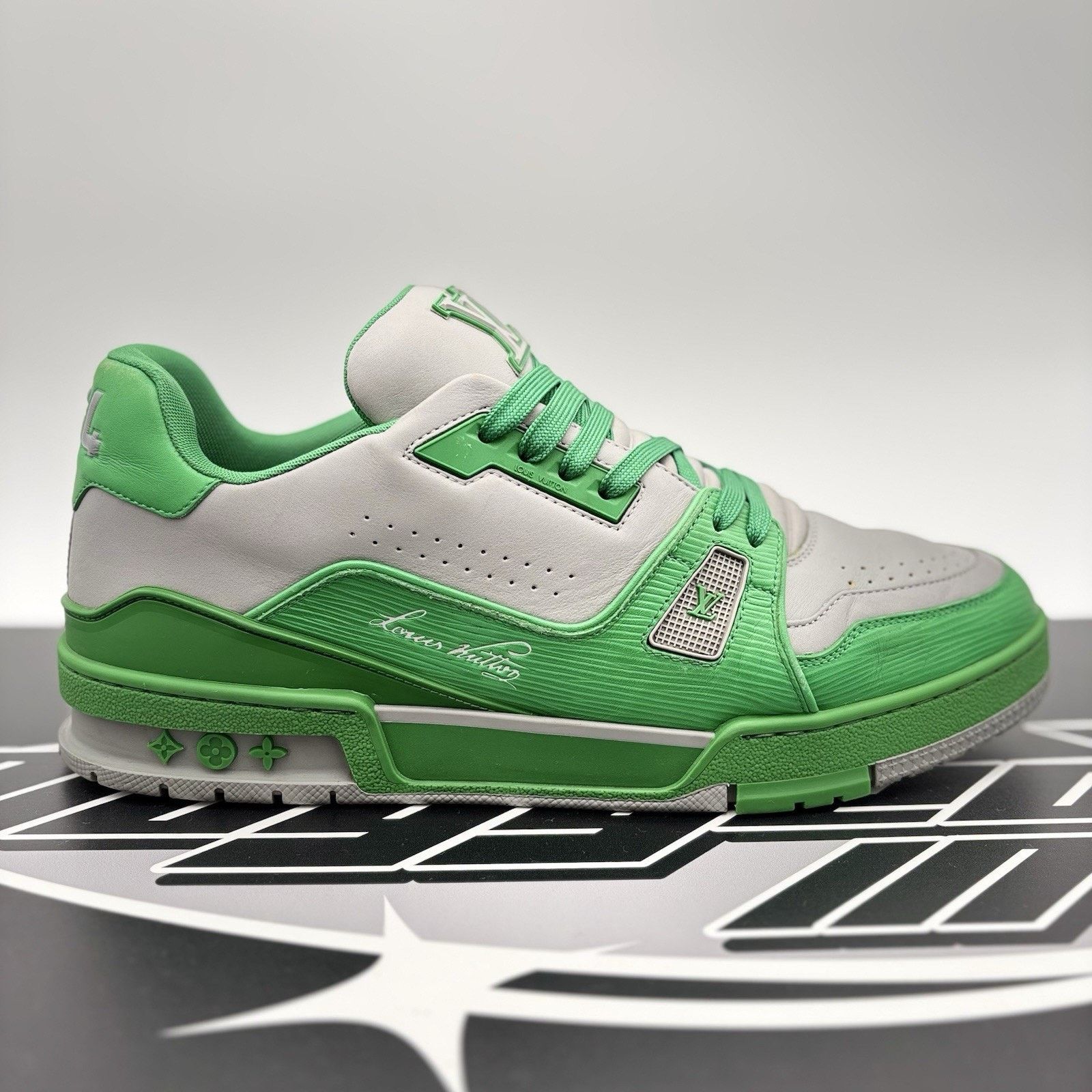 Louis Vuitton Louis Vuitton Trainer ' Green Grey ' | GOOD CONDITION! Size US 11.5 / EU 44-45 - 2 Thumbnail