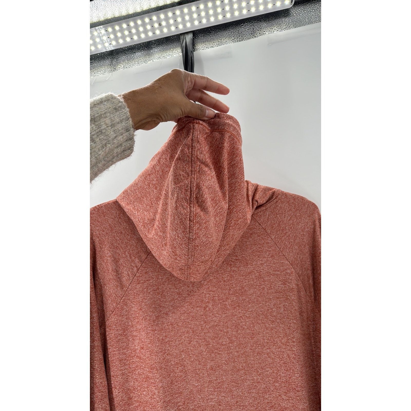 Athleta Athleta uptempo Hoodie orange side slit hi lo loose fit sz M Size M / US 6-8 / IT 42-44 - 10 Thumbnail