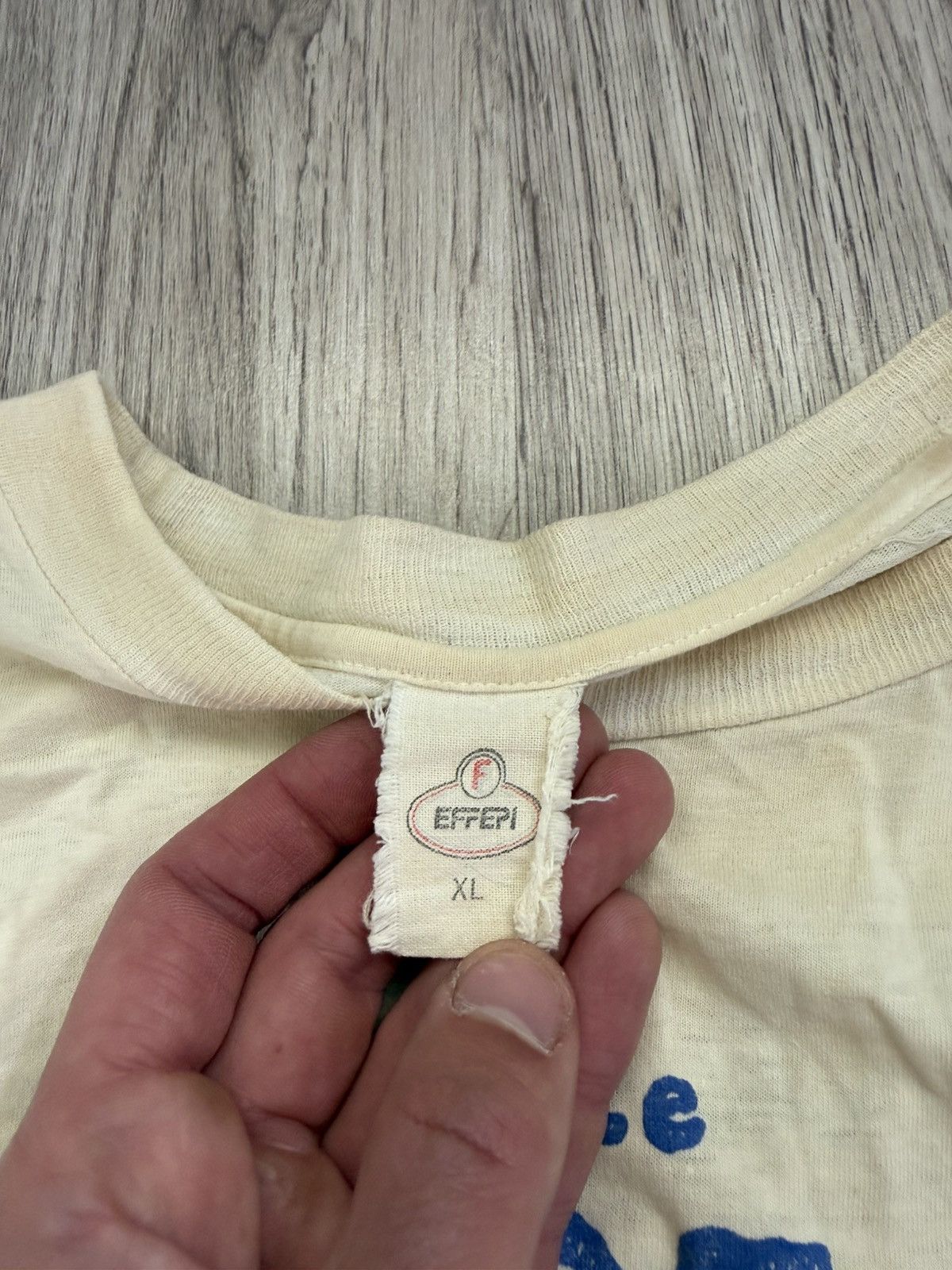 Other Vintage 80s French “Le Bras de Fer” Single Faded Distressed Size US M / EU 48-50 / 2 - 16 Thumbnail